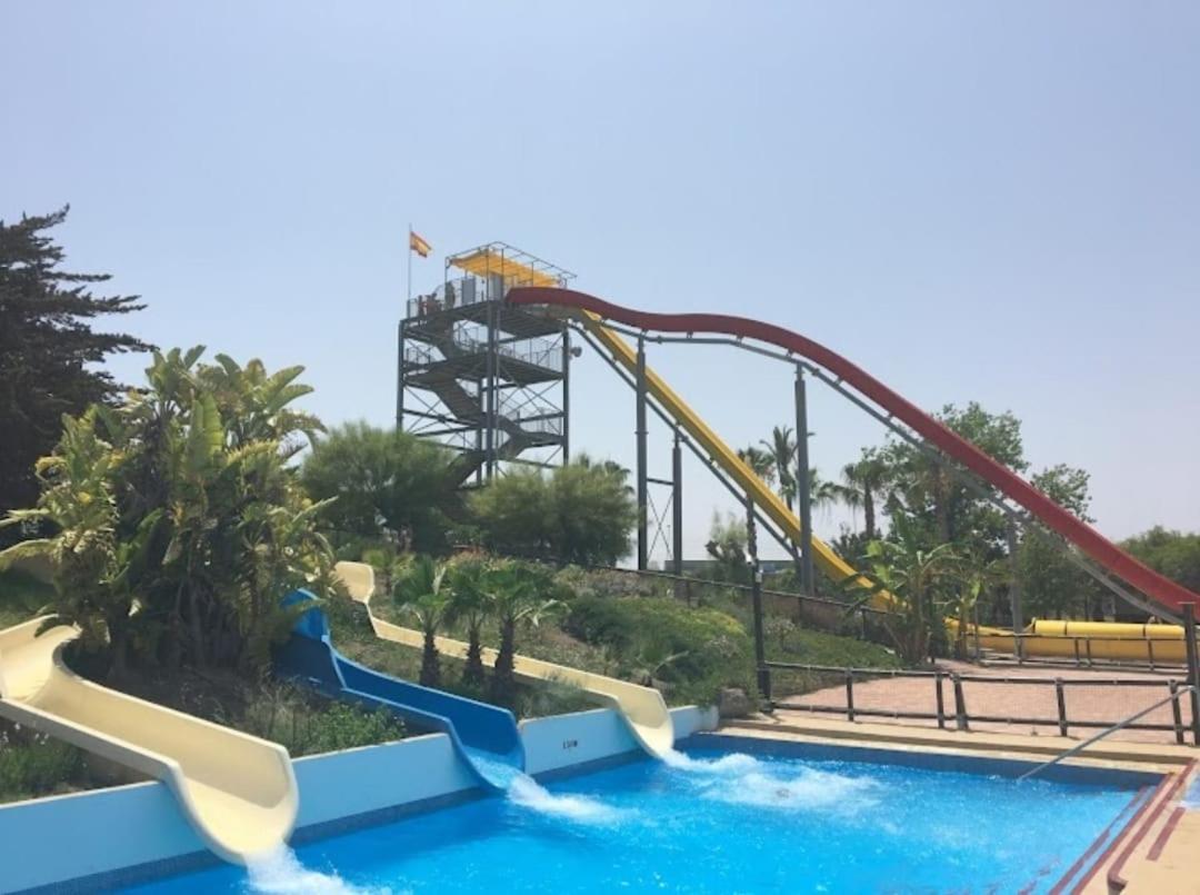 Sea View Torrevieja Apartment Екстериор снимка